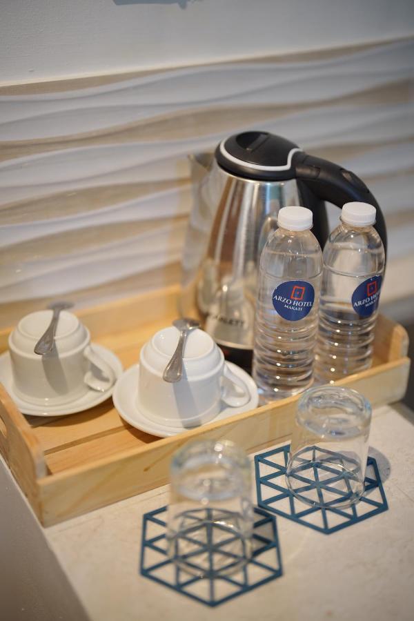 Arzo Hotel Premier Makati City Екстер'єр фото